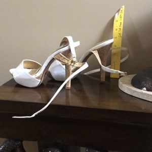 Quipid sz7 platform slink bk cork 5” heels white